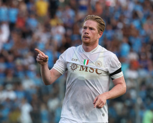 Άρχισε τα μαγικά και στη Νάπολι ο Ντε Μπρόινε με δύο γκολ και ασίστ (video)