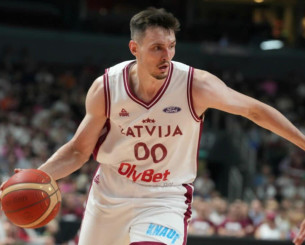 Χωρίς Κούρουκς κόντρα στην Ελλάδα η Λετονία, εξαιρετικά αμφίβολος για το Eurobasket 2025