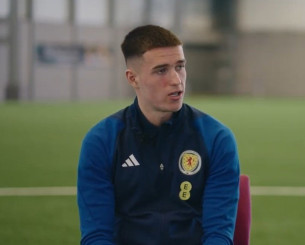 «Η Ντέρμπι καταθέτει πρόταση για Τζόνστον, παρακολουθεί ο Παναθηναϊκός»