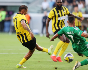 Τρομερή ασίστ Μάνταλου, άψογο πλασέ Περέιρα για το 0-1 της ΑΕΚ (video)