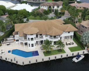 Η έπαυλη του Μέσι στο Μαϊάμι αξίζει 10 εκατομμύρια και η κρεβατοκάμαρα είναι 150 τετραγωνικά