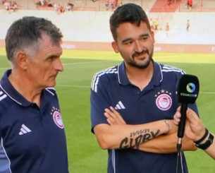 Αποκαλύφθηκε το... θρυλικό τατουάζ του βοηθού του Μεντιλίμπαρ - Τι έχει «χτυπήσει» στο χέρι του