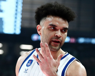 Η Χάποελ έκανε ανοικτή προπόνηση και παρουσίασε τις μεταγραφές της - Οι δηλώσεις του Μπράιαντ Η Χάποελ έκανε ανοικτή προπόνηση και παρουσίασε τις μεταγραφές της - Οι δηλώσεις του Μπράιαντ