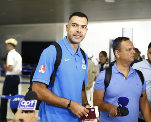 Σλούκας: «Το πρόβλημα στον άσο το δημιουργείτε εσείς, μπορεί να κατεβάζει και ο Γιάννης την μπάλα»