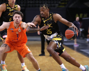 Ο Σάκοτα βάζει τον Αρμς για τα καλά στην εξίσωση της ΑΕΚ