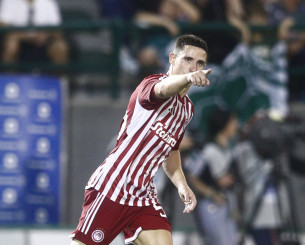 Ολυμπιακός: Η «μπάλα» στον Ποντένσε για να τελειώσει με την Αλ Σαμπάμπ