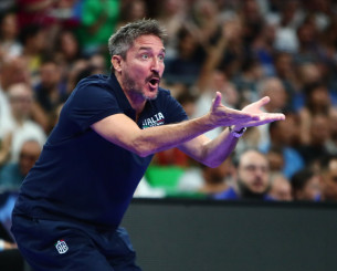 Ποτσέκο: «Ανησυχώ γιατί παίζουμε σε έξι μέρες και είχαμε δύο τραυματισμούς»