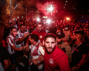 «Κλικς» από την μεγαλειώδη υποδοχή του Ποντένσε από τους φίλους του Ολυμπιακού (pics)