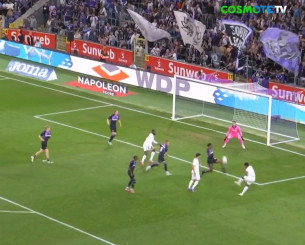 Ο Ελίασον δίνει τη λύση για το 1-1 της ΑΕΚ (video) Ο Ελίασον δίνει τη λύση για το 1-1 της ΑΕΚ (video)