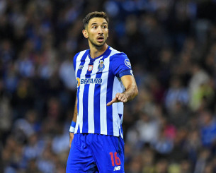 Κλείνει Γκρούγιτς η ΑΕΚ - Σήμερα στην Αθήνα ο παίκτης