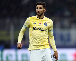 Ο Γκρούγιτς έφτασε στην Ελλάδα, πάει για ιατρικές εξετάσεις