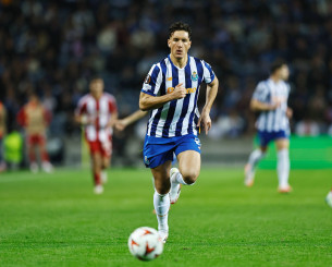 Σε επαφές με την Πόρτο ο Παναθηναϊκός για τον διεθνή Τούρκο Ντενίζ Γκιουλ ως λύση τρίτου φορ