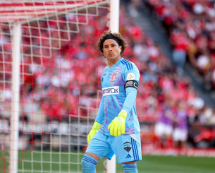 Ο Οτσόα πέρασε ιατρικά, το συμβόλαιό του ήταν έτοιμο, ζήτησε να πάει για καφέ και... εξαφανίστηκε