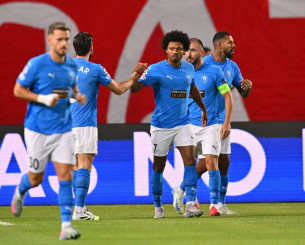 Με καθυστέρηση αναμένεται η άφιξη της Πάφου στην Αθήνα Με καθυστέρηση αναμένεται η άφιξη της Πάφου στην Αθήνα