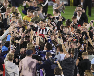 Γκρίμσμπι: Ποιοι είναι οι «ψαράδες» που απέκλεισαν τη Μάντσεστερ Γιουνάιτεντ