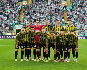 Μεγαλοεπιχειρηματίας έταξε αυτοκίνητα στους παίκτες της Καϊράτ σε περίπτωση που κερδίσουν τη Ρεάλ Μαδρίτης Μεγαλοεπιχειρηματίας έταξε αυτοκίνητα στους παίκτες της Καϊράτ σε περίπτωση που κερδίσουν τη Ρεάλ Μαδρίτης