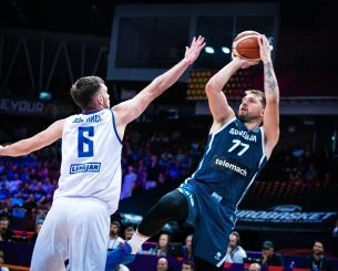Με μπροστάρη Ντόντσιτς η Σλοβενία πήρε τη νίκη κόντρα στην Ισλανδία και προκρίθηκε στους 16 του EuroBasket