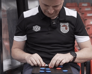 Επικό τρολάρισμα της Γκρίμσμπι στην Γιουνάιτεντ και τον Αμορίμ μέσω social media Επικό τρολάρισμα της Γκρίμσμπι στην Γιουνάιτεντ και τον Αμορίμ μέσω social media