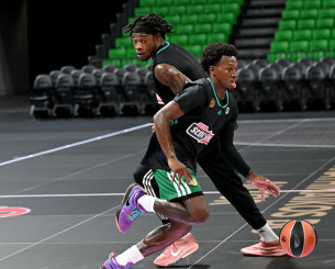 Έπιασαν δουλειά Χολμς και Σορτς: Πρώτη προπόνηση στο «Telekom Center Athens»