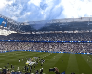 Η τρομερή είσοδος και το ιστορικό πρώτο γκολ της Έβερτον στο νέο της γήπεδο (video)