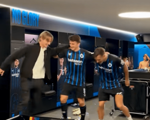 Ο Τζόλης τους τρέλανε και χόρεψε συρτάκι μετά τον θρίαμβο της Μπριζ στο Champions League (video)