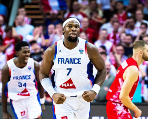 Ο Γιαμπουσέλε για την απουσία του Σαρ: «Δεν ψάχνουμε δικαιολογίες»