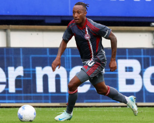 Χαμόγελα για Ζέλσον Μαρτίνς στον Ολυμπιακό