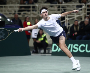 Θάνος αντί Στέφανου Τσιτσιπά στο διπλό του Davis Cup Θάνος αντί Στέφανου Τσιτσιπά στο διπλό του Davis Cup