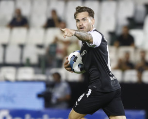 Απίθανο γκολ του Νους με «βολ πλανέ» απέναντι στον ΠΑΟΚ (video) Απίθανο γκολ του Νους με «βολ πλανέ» απέναντι στον ΠΑΟΚ (video)