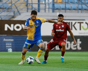 Με γκολ στα... χασομέρια η ΑΕΛ επέστρεψε απ' το 2-0 και «έκλεψε» τον βαθμό κόντρα στον Αστέρα AKTOR Με γκολ στα... χασομέρια η ΑΕΛ επέστρεψε απ' το 2-0 και «έκλεψε» τον βαθμό κόντρα στον Αστέρα AKTOR