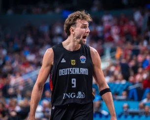 Η τέλεια πορεία: Η Γερμανία πήρε το χρυσό στο Eurobasket 2025 με ρεκόρ 9-0! Η τέλεια πορεία: Η Γερμανία πήρε το χρυσό στο Eurobasket 2025 με ρεκόρ 9-0!