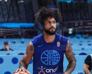 Με νέο look ο Ντόρσεϊ στον μικρό τελικό της Ελλάδας κόντρα στη Φινλανδία Με νέο look ο Ντόρσεϊ στον μικρό τελικό της Ελλάδας κόντρα στη Φινλανδία