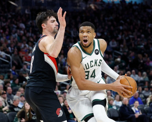 Αντετοκούνμπο εναντίον Άβντιγια: Ο Ισραηλινός υποφέρει από τον «Greek Freak» στο NBA