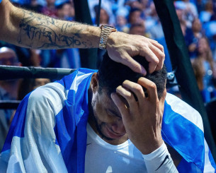 «Λύγισε» στην κάμερα ο Γιάννης: «Είναι το πιο σημαντικό επίτευγμα της ζωής μου» (video) «Λύγισε» στην κάμερα ο Γιάννης: «Είναι το πιο σημαντικό επίτευγμα της ζωής μου» (video)