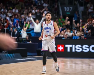 Ο Μίτσιτς προβλέπει... Χαποέλ πρώτη στην EuroLeague - Ο Ολυμπιακός πάνω από τον Παναθηναϊκό (video)