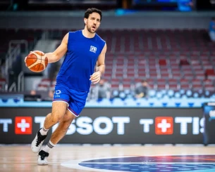 Μόνο ο Μίτσιτς προπονήθηκε από τη Σερβία