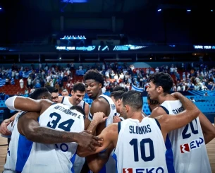 Παναθηναϊκός και Ολυμπιακός συνεχάρησαν την Εθνική Ελλάδας για την πρόκριση στους «8» του EuroBasket