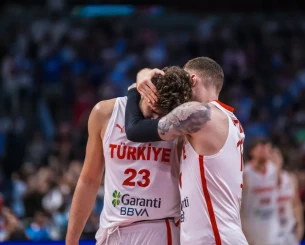 Ο Σενγκούν... ήπιε θάλασσα στην τελευταία επίθεση της Τουρκίας και ο Αταμάν έριξε καρφί Ο Σενγκούν... ήπιε θάλασσα στην τελευταία επίθεση της Τουρκίας και ο Αταμάν έριξε καρφί