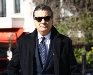 Ο Παρθενόπουλος εκπροσώπησε τον Παναθηναϊκό στο λαϊκό προσκύνημα για τον Τζόρτζιο Αρμάνι Ο Παρθενόπουλος εκπροσώπησε τον Παναθηναϊκό στο λαϊκό προσκύνημα για τον Τζόρτζιο Αρμάνι