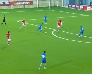 Γκολάρα Πνευμονίδη για το 0-1 της Κ21 της Ελλάδας στη Μάλτα (video) Γκολάρα Πνευμονίδη για το 0-1 της Κ21 της Ελλάδας στη Μάλτα (video)