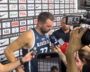 Η απόλυτη τρέλα για τον Ντόντσιτς: Εκατοντάδες δημοσιογράφοι περίμεναν τον Luka Magic για μία δήλωση