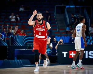 Ο Τορνίκε Σενγκέλια στο Athletiko: «Η μεγαλύτερη νίκη της καριέρας μου» (video)