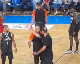 Αποβλήθηκαν Βεζένκοφ και Μπαρτζώκας στο φιλικό του Ολυμπιακού με την Παρί (video)