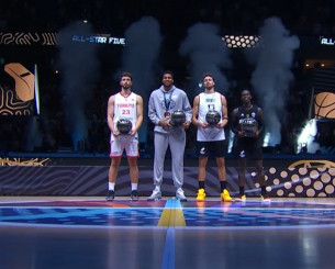 Ούτε βλέμμα, ούτε χειραψία Αντετοκούνμπο και Σενγκούν στην απονομή βραβείων Ούτε βλέμμα, ούτε χειραψία Αντετοκούνμπο και Σενγκούν στην απονομή βραβείων