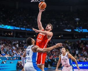 Γιάννης στον Σενγκούν: «Μπείτε στο YouTube για να πάρετε απαντήσεις» Γιάννης στον Σενγκούν: «Μπείτε στο YouTube για να πάρετε απαντήσεις»