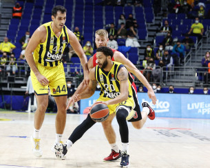 Απορρίφθηκε από το CAS η έφεση του Χένρι και η ποινή του θα παραμείνει σε ισχύ μέχρι το 2027