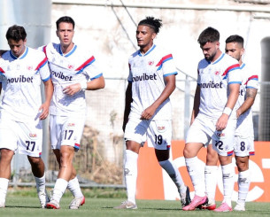 Ο Βόλος πέρασε με «διπλό» από την Ηλιούπολη Ο Βόλος πέρασε με «διπλό» από την Ηλιούπολη