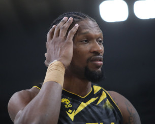 Επιστρέφει στις προπονήσεις της ΑΕΚ ο Σίβλα