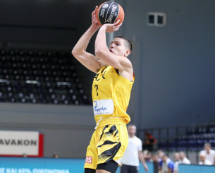 Η ΑΕΚ μπαίνει στη σεζόν ταπεινή και πεινασμένη