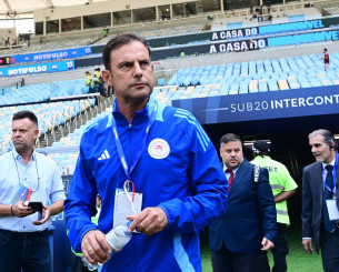 Που θα δείτε την μάχη Μουρίνιο με Συλαϊδόπουλο απόψε στο Μπενφίκα-Ρίο Άβε Που θα δείτε την μάχη Μουρίνιο με Συλαϊδόπουλο απόψε στο Μπενφίκα-Ρίο Άβε